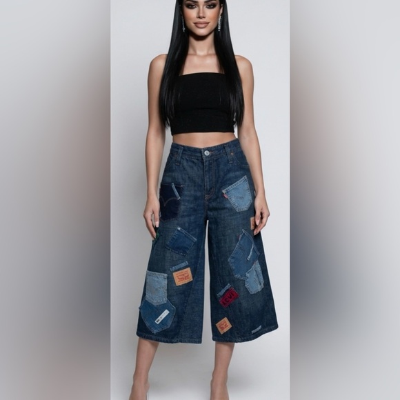 Upcycled Denim - LEVIS Upcycled Wide-Leg Patchwork Cropped culotte Jeans size 10- Dark Blue